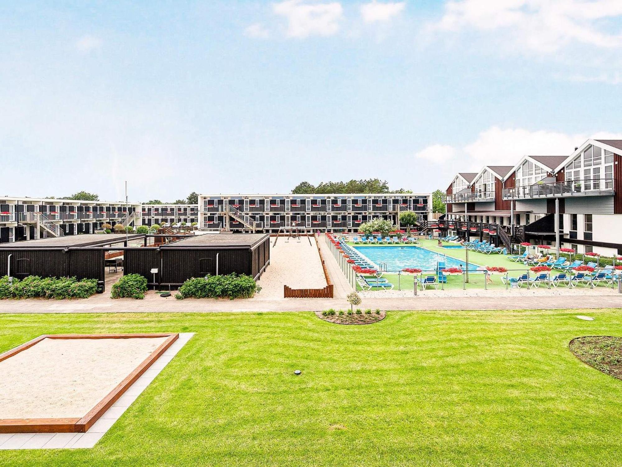 4 Person Holiday Home On A Holiday Park In Glesborg ภายนอก รูปภาพ